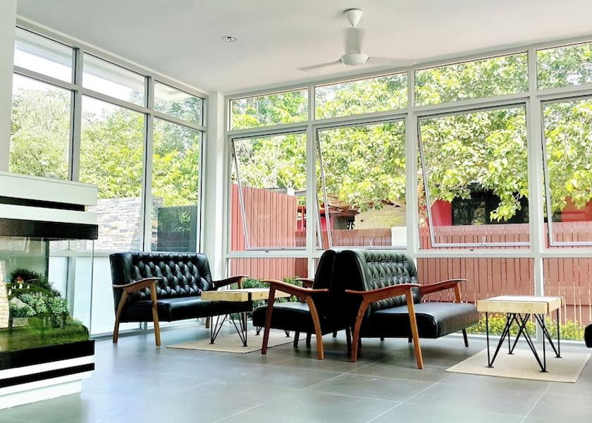 Surat Thani Koh Tao Lobby