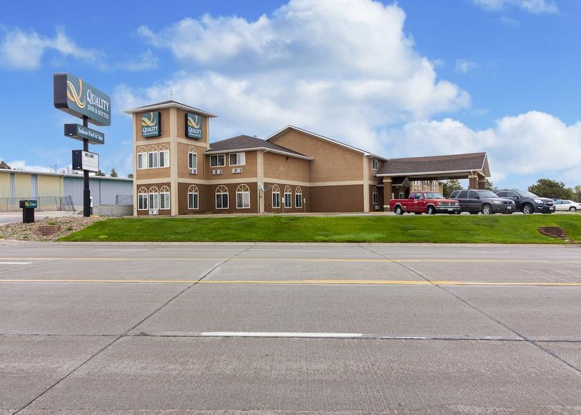 Nebraska McCook Exterior Detail