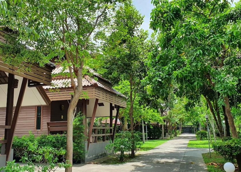 Prachuap Khiri Khan Prachuap Khiri Khan Exterior Detail