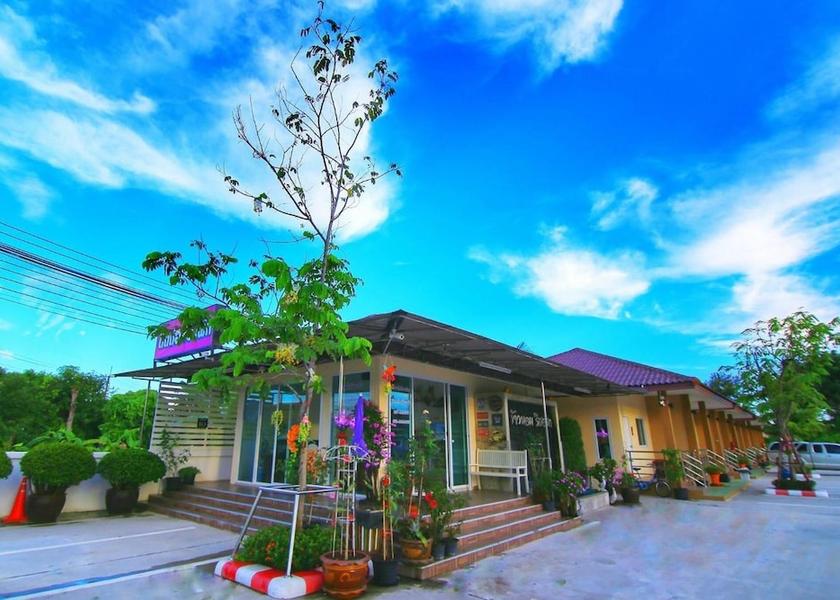 Nakhon Nayok Province Pak Phli Exterior