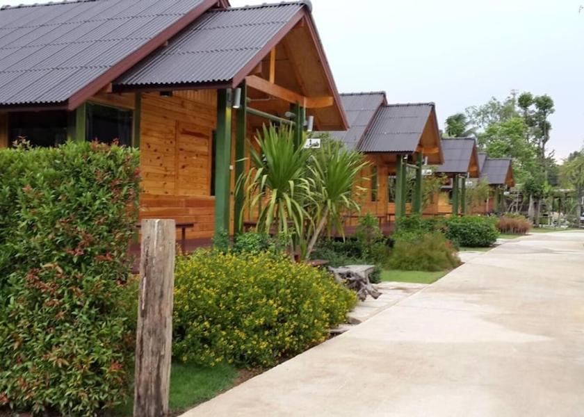 Samut Songkhram Province Bang Khonthi Exterior Detail