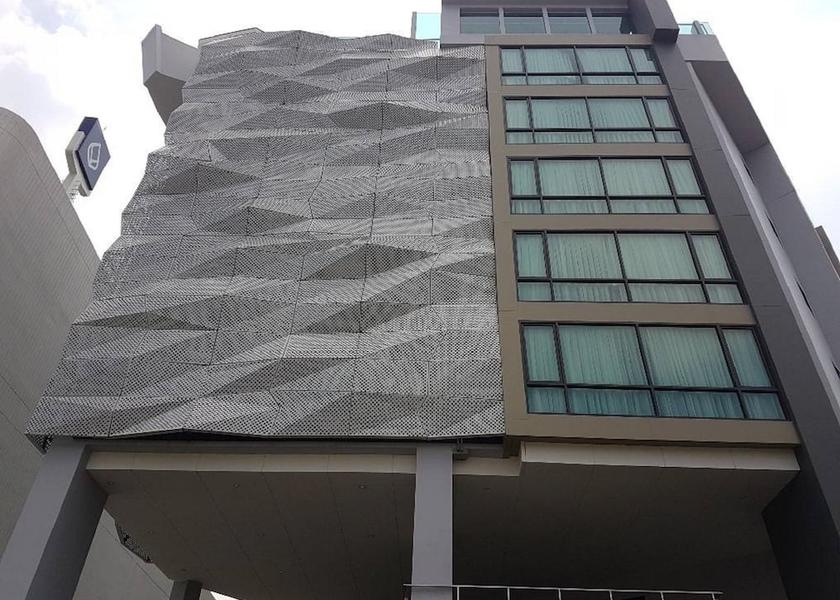 Bangkok Bang Kruai Facade