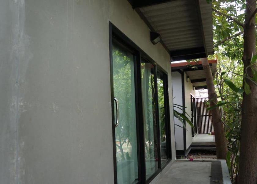 Saraburi Kaeng Khoi Exterior Detail