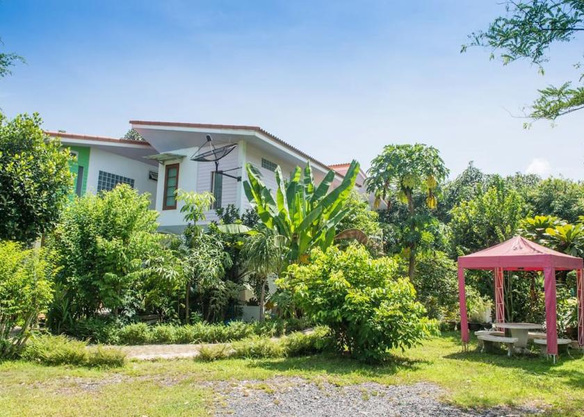 Nakhon Nayok nakhon nayok Facade
