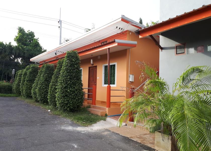Ratchaburi Ban Pong Exterior Detail