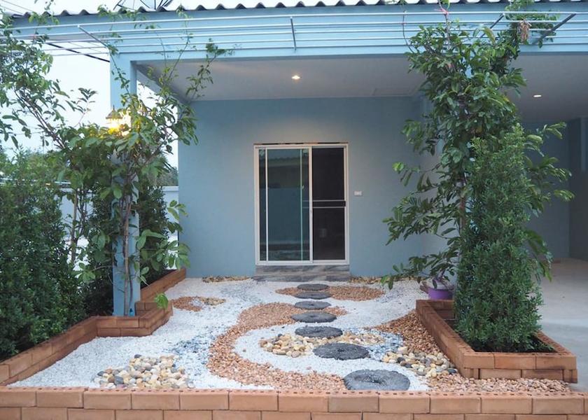 Chachoengsao Phanom Sarakham Exterior Detail