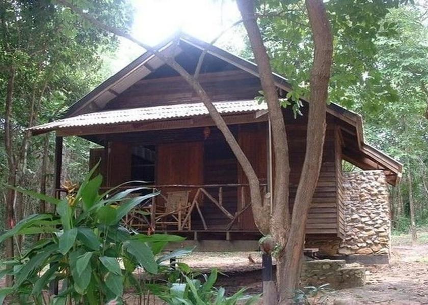 Krabi Province Nuea Khlong Exterior Detail