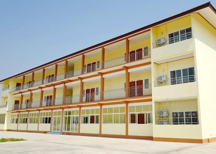 Phetchaburi Province Tha Yang Exterior