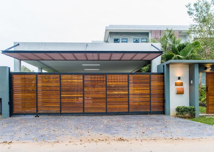 Chiang Mai Province Hang Dong Facade