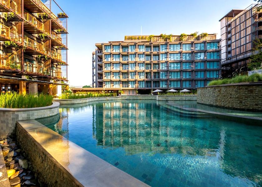 Phuket Patong Exterior Detail