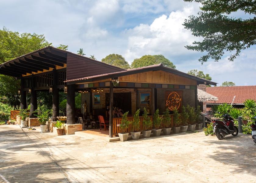 Surat Thani Province Koh Tao Front of property