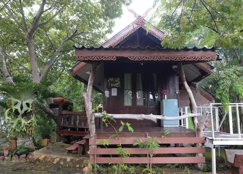 Nakhon Ratchasima Province Wang Nam Khiao Exterior view