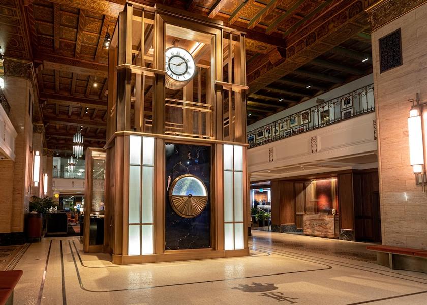 Ontario Toronto Lobby