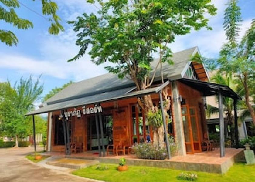 Chiang Mai Province Chiang Dao Primary image