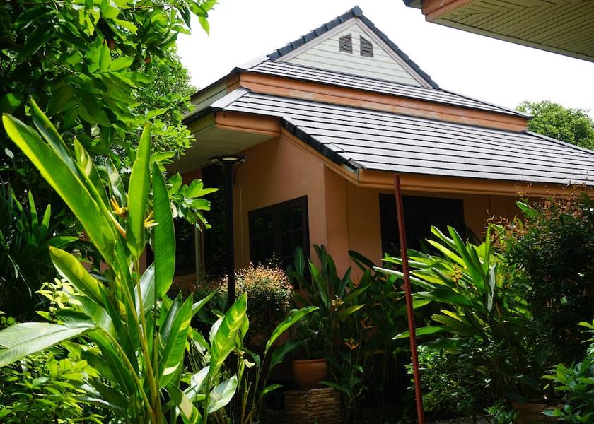 Rayong Province Ban Chang Room