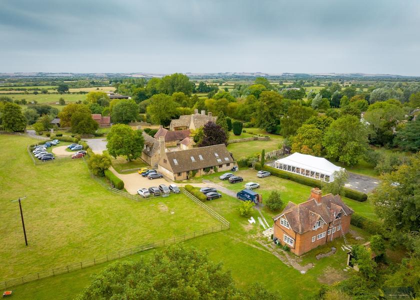 England Wantage Exterior Detail