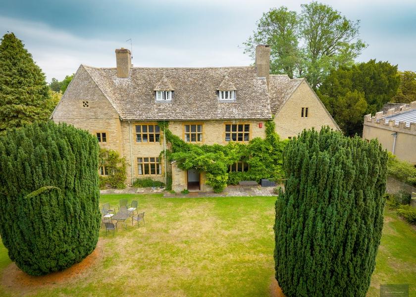 England Wantage Facade