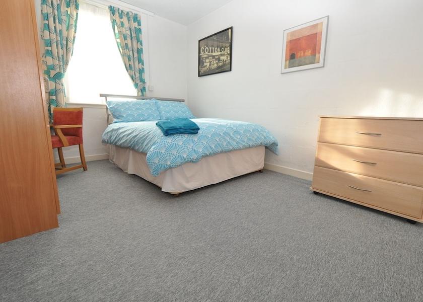 Scotland Greenock Room