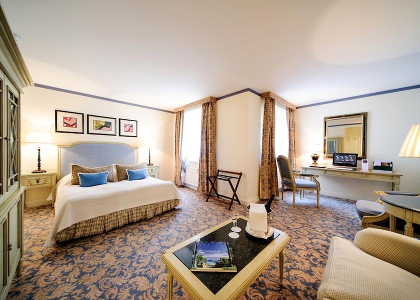  Amman Room