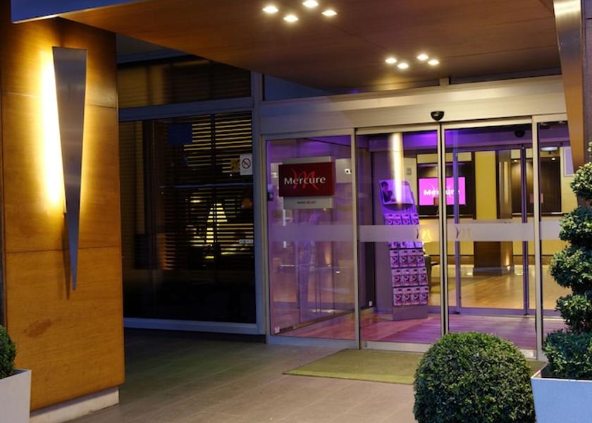 Ile-de-France Velizy-Villacoublay Entrance