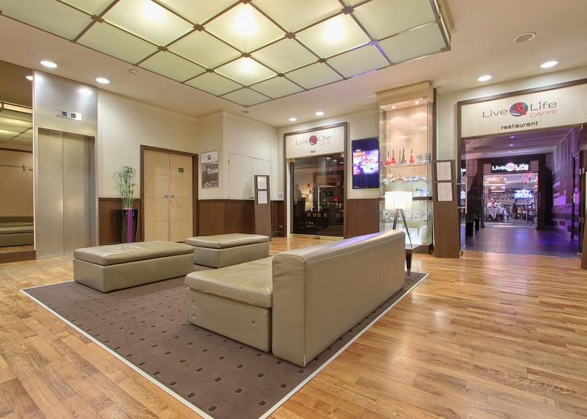 Ile-de-France Velizy-Villacoublay Lobby