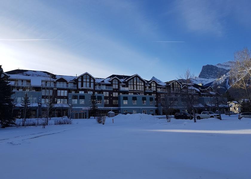 Alberta Canmore Property Grounds