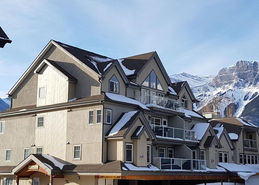 Alberta Canmore Exterior Detail