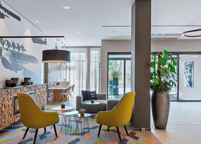 Bavaria Gilching Lobby lounge