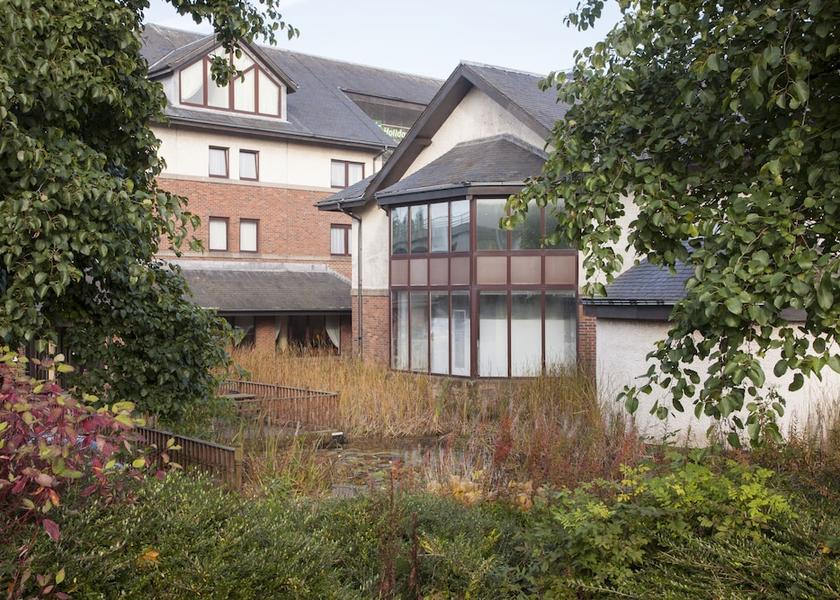 Scotland Glasgow Front of property