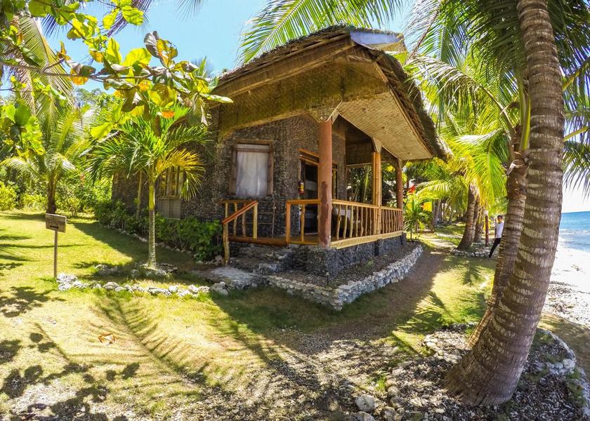Central Visayas Lazi Hotel Exterior