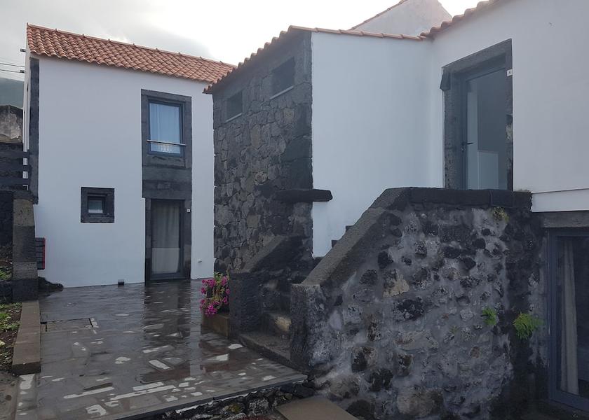 Azores Sao Roque do Pico Facade