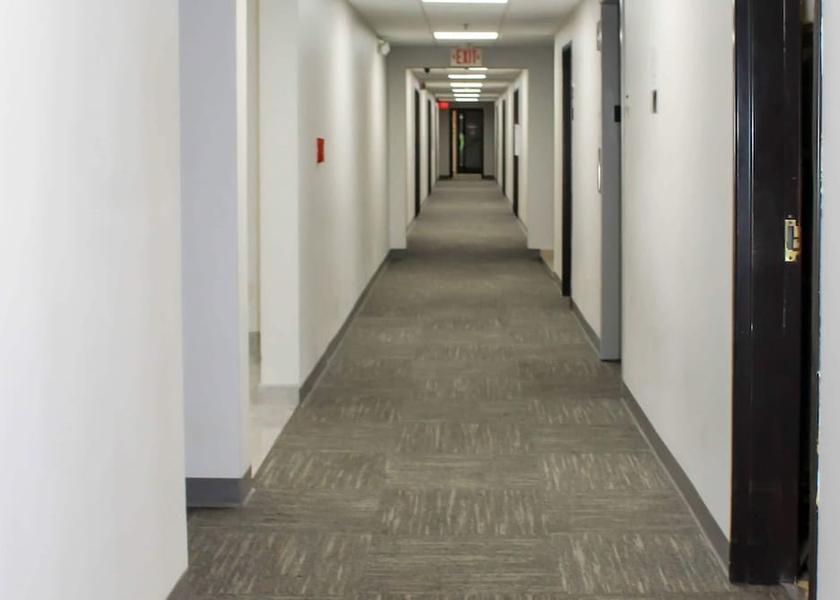 Iowa Bettendorf Lobby