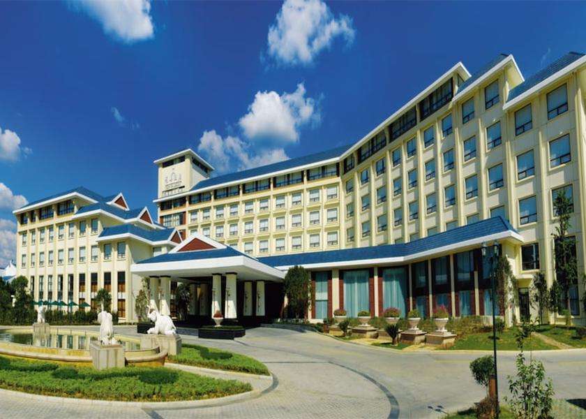 Fujian Nanping Facade