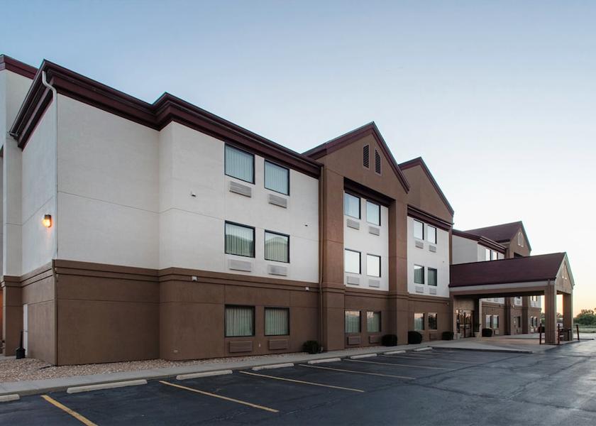 Illinois Troy Exterior Detail