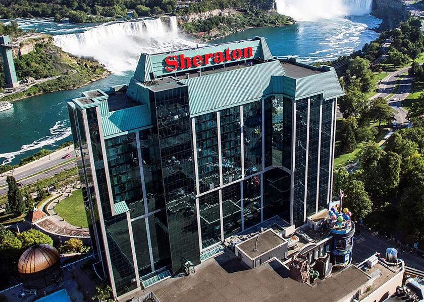 Ontario Niagara Falls Hotel Exterior