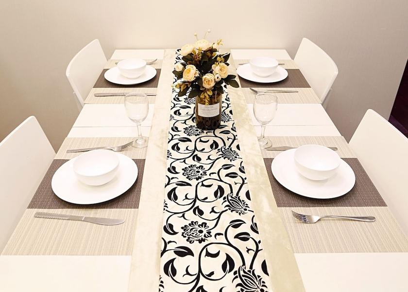 Hebei Langfang Room Service - Dining