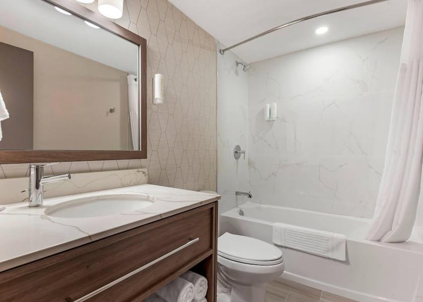 Ontario Bracebridge Room