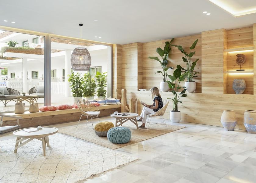 Catalonia Santa Susanna Reception hall