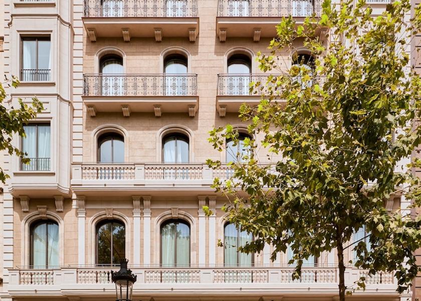 Catalonia Barcelona Exterior