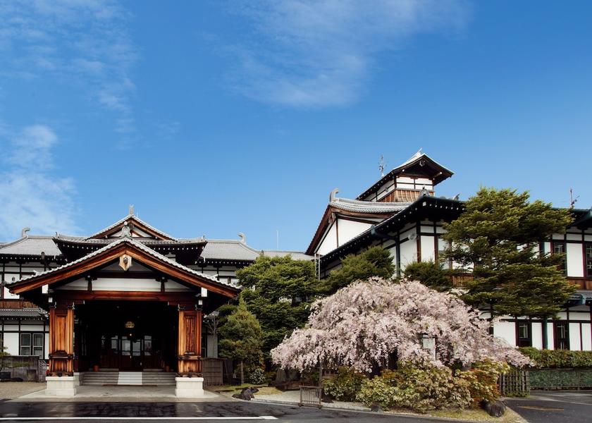 Nara Nara Property entrance