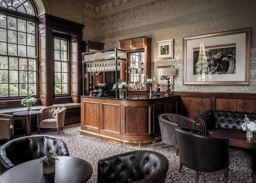 England Yarm Bar (on property)