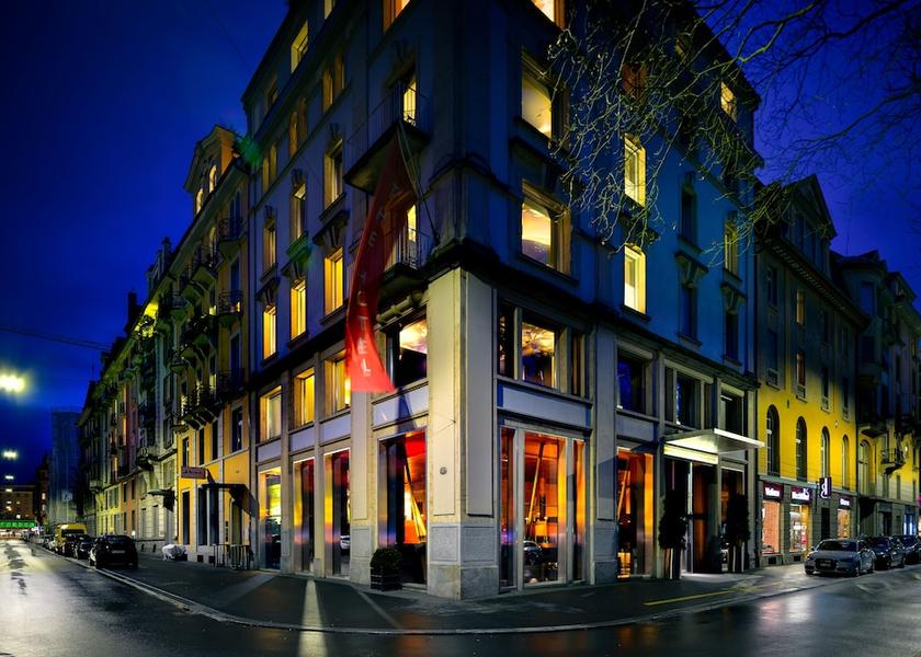 Front of property - evening/night