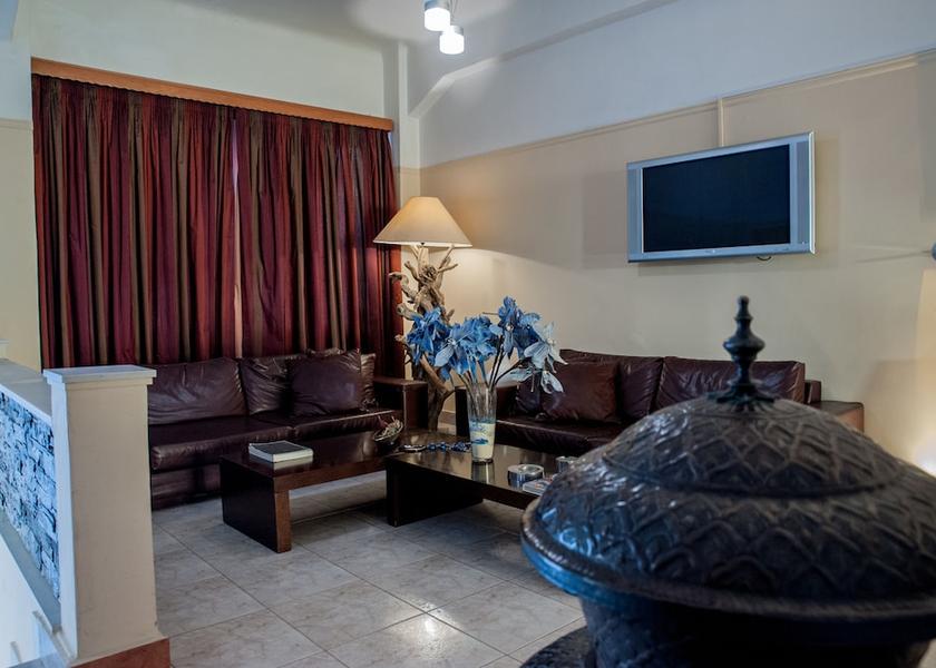Peloponnese Region Loutraki-Agioi Theodoroi Lobby