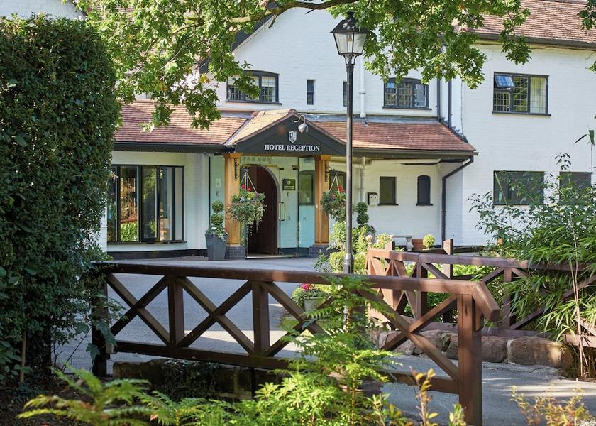 England Ellesmere Port Facade