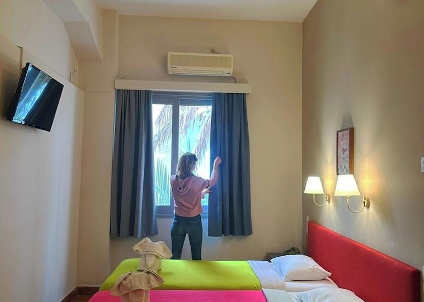 Peloponnese Region Loutraki-Agioi Theodoroi Room