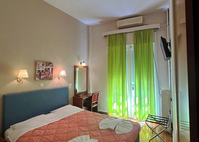 Peloponnese Region Loutraki-Agioi Theodoroi Room