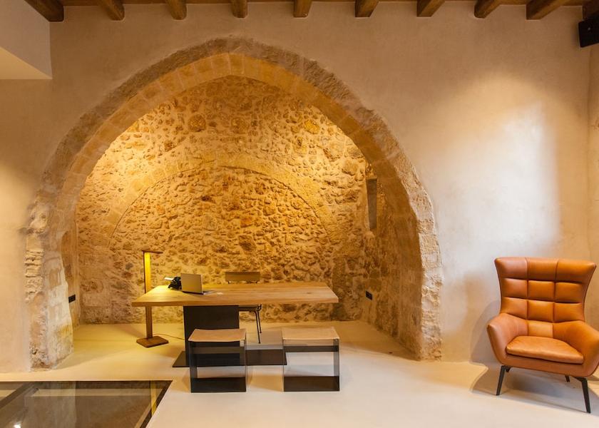 Crete Island Chania Reception