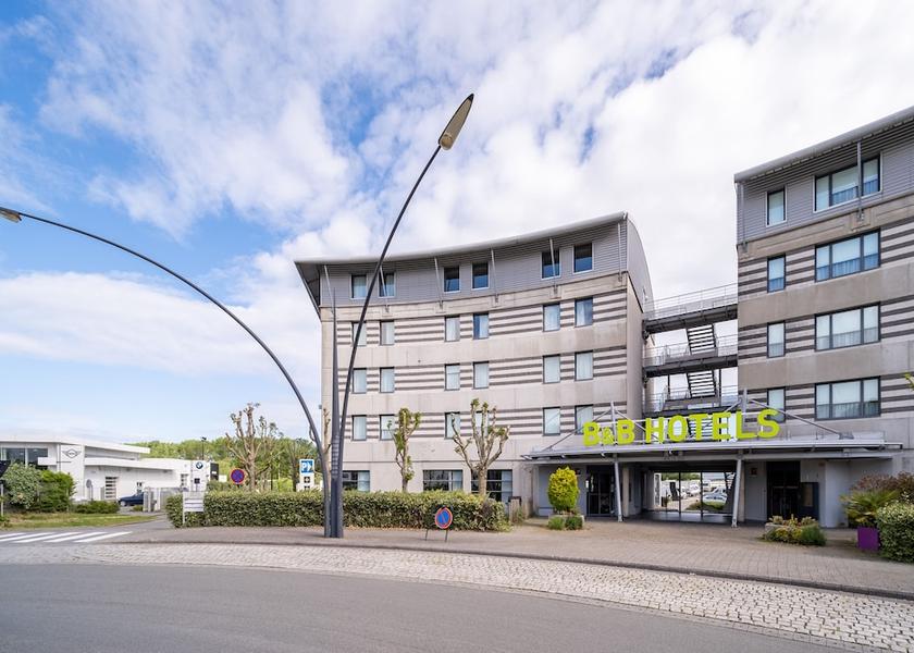 Hauts-de-France Coquelles Facade