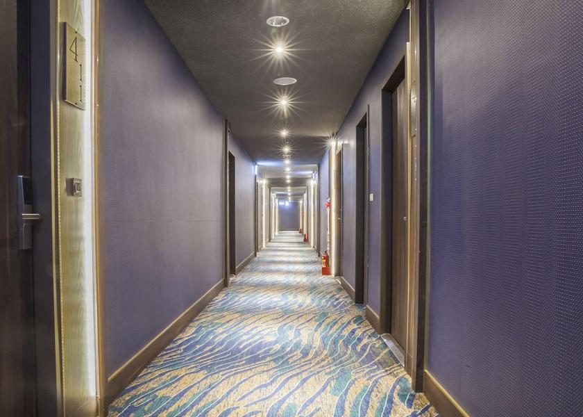Yunlin County Beigang Hallway