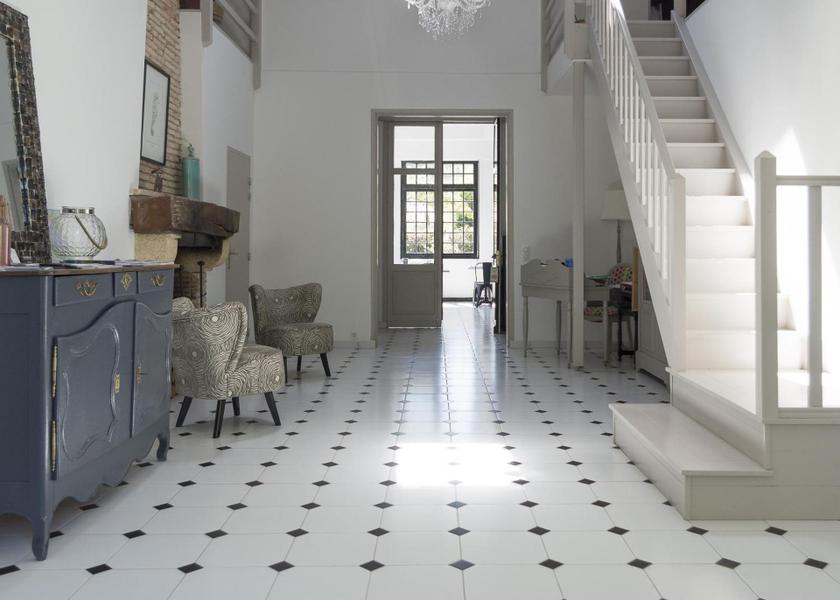 Nouvelle-Aquitaine Lanton Lobby